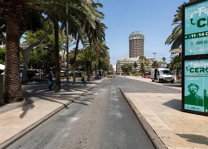 Aurora * Лас-Пальмас-де-Гран-Канарія